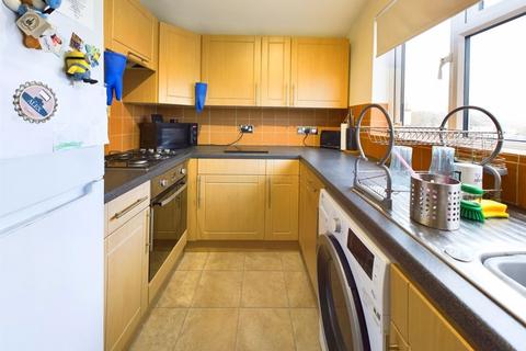 2 bedroom maisonette for sale, CATERHAM ON THE HILL