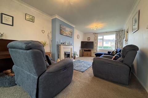 3 bedroom semi-detached house for sale, Northmoor Way, Overlooking Golf Course, Wareham