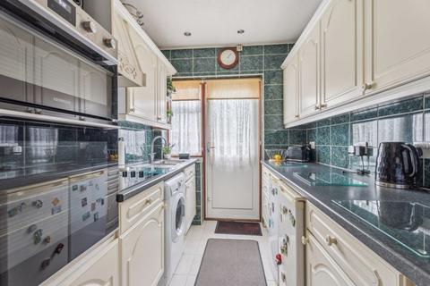 3 bedroom end of terrace house for sale, Carr Road, Northolt