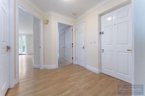 105 East India Way, Croydon, CR0 6NZ