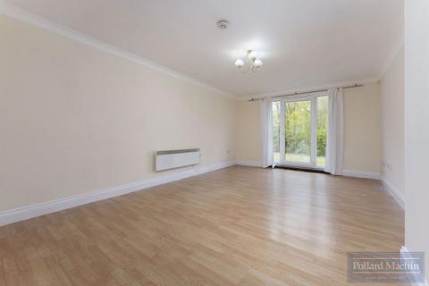 105 East India Way, Croydon, CR0 6NZ
