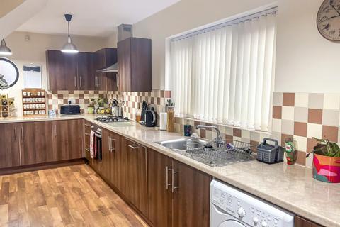 3 bedroom detached house for sale, Maes Yr Ysgol, Chirk