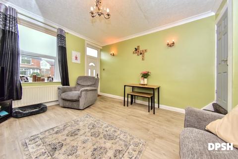 2 bedroom terraced house for sale, Asquith Avenue, Morley, Leeds