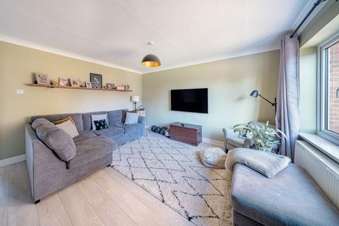 5 Acacia Crescent, Trowbridge, BA14 9SZ