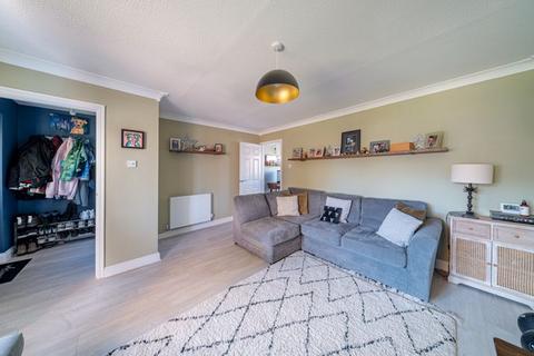 5 Acacia Crescent, Trowbridge, BA14 9SZ