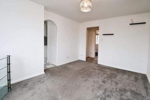 1 bedroom flat for sale, Campernell Close, Brightlingsea, CO7