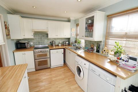 8 Copners Drive, Holmer Green, High Wycombe, HP15 6SG