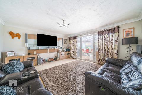 4 bedroom detached house for sale, Ferndown BH22
