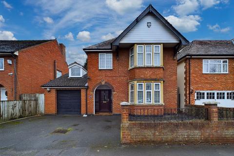 4 bedroom detached house for sale, King Edwards Avenue, Gloucester