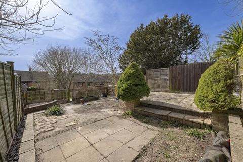 undefined, Alderbrook Close, Crowborough