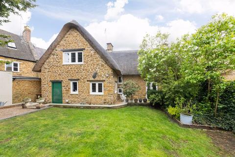 3 bedroom cottage for sale, South Newington Road, Banbury OX15