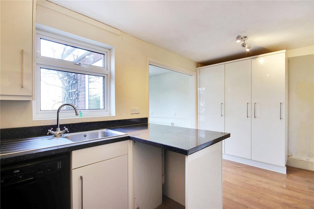 Kitchen/Dining