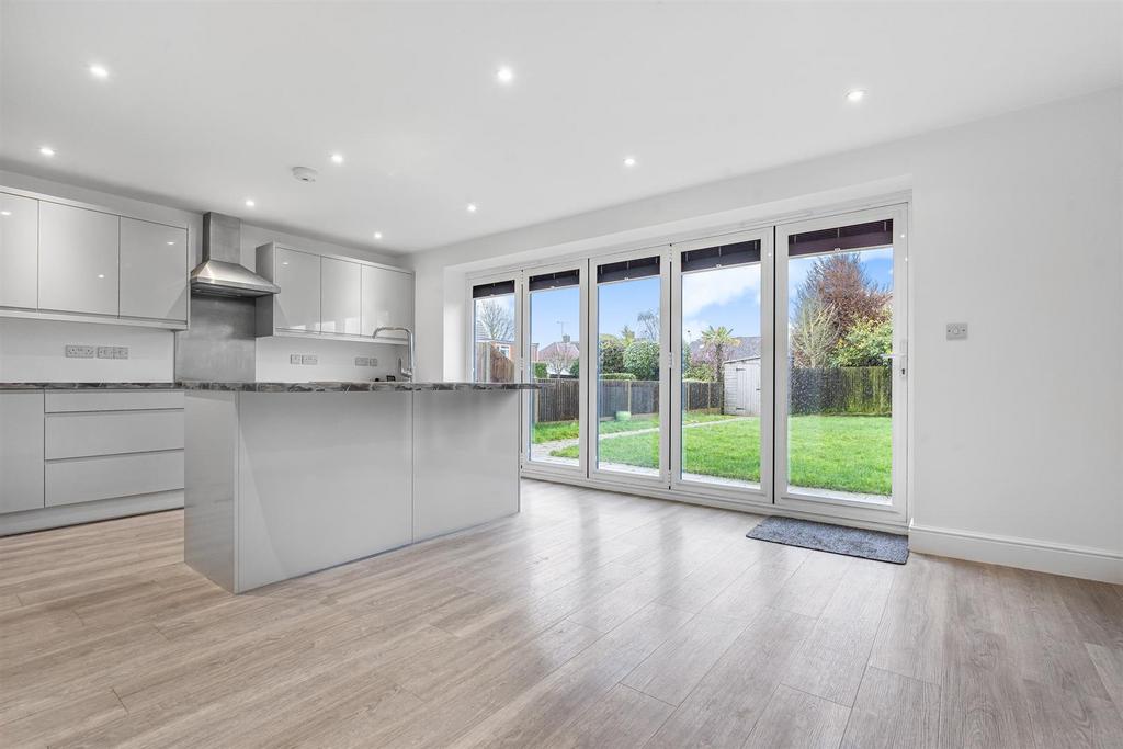Kitchen / Living Room