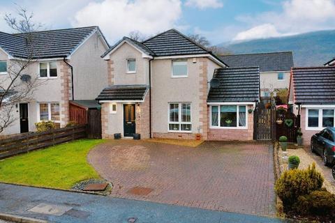 Calico Way, Lennoxtown, G66 7GP