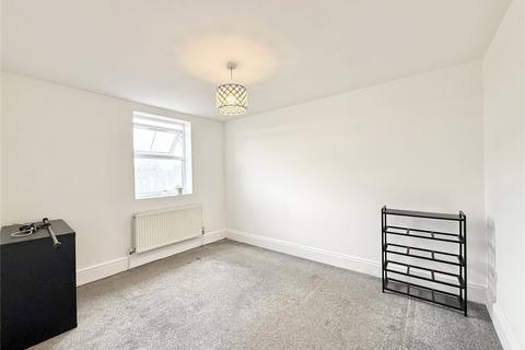 3 bedroom apartment to rent, Northfield Avenue, London W13