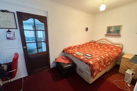 4 Broad Road, Blackhall Colliery, Hartlepool, TS27 4BB