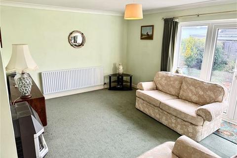 22 Hamble Gardens, Worthing, BN13 3NH