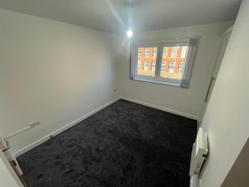 Bedroom 2.jpg