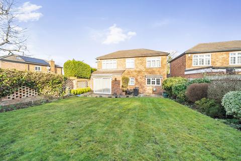 4 bedroom detached house for sale, Kinnaird Avenue, Bromley