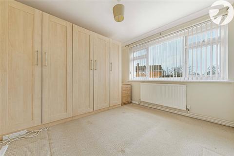 7 Airedale Close, Dartford, DA2 6JL