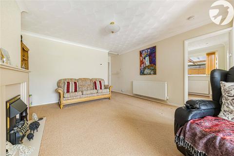 7 Airedale Close, Dartford, DA2 6JL