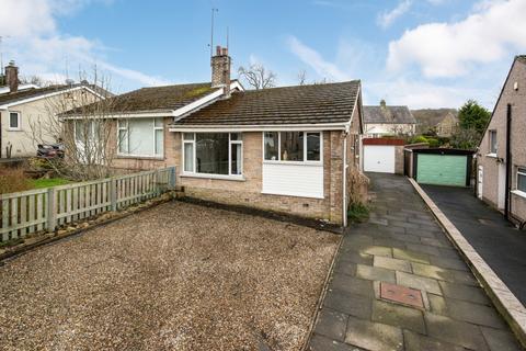 2 bedroom bungalow for sale, Hallowes Grove, Cullingworth, Bradford, West Yorkshire, BD13