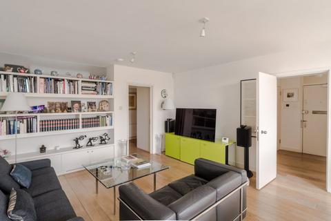 3 bedroom flat for sale, St. Petersburgh Place, London