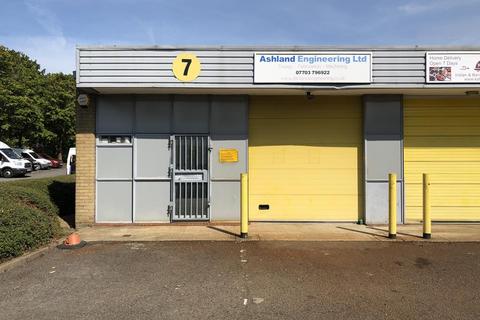 Warehouse to rent, Milton Keynes MK1