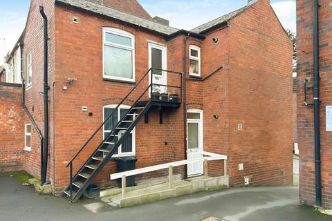 1 bedroom flat to rent, Cemetery Road, Stourbridge