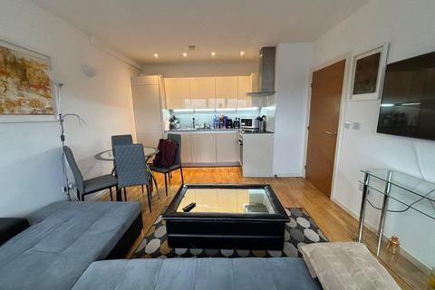 1 bedroom flat to rent, Whittington House, Holloway Road, N19