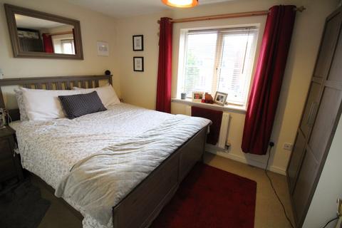 2 bedroom end of terrace house for sale, Celandine Way, Warwickshire CV12