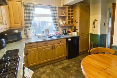 2 bedroom terraced house for sale, Howard Park, West Yorkshire BD19