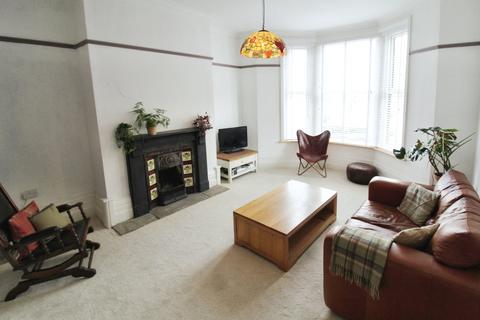 4 bedroom terraced house for sale, Albert Road, Lancashire BB8