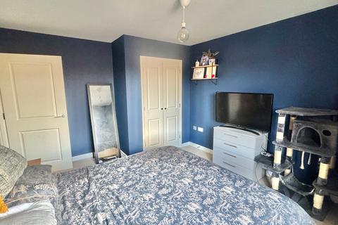 Flat 1, 4 Defiant Close, Hawkinge, Folkestone, CT18 7SU