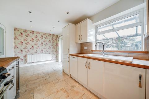 124 Chapel Fields, Harlow, CM17 9EP