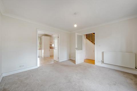 124 Chapel Fields, Harlow, CM17 9EP
