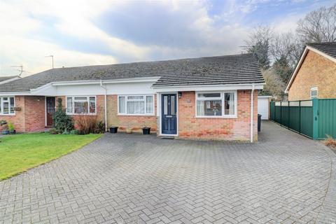 37 Fernside, Great Kingshill, High Wycombe, HP15 6HN