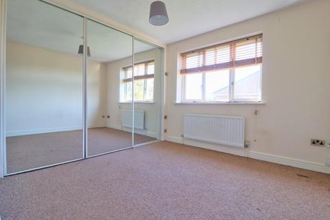 2 bedroom terraced house to rent, Wheelers Park, Buckinghamshire HP13