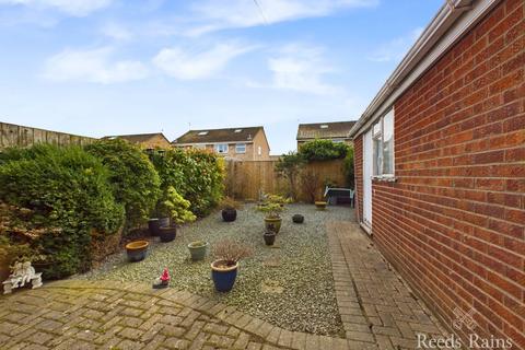 3 bedroom semi-detached house for sale, Hathersage Road, East Riding of Yorkshire HU8