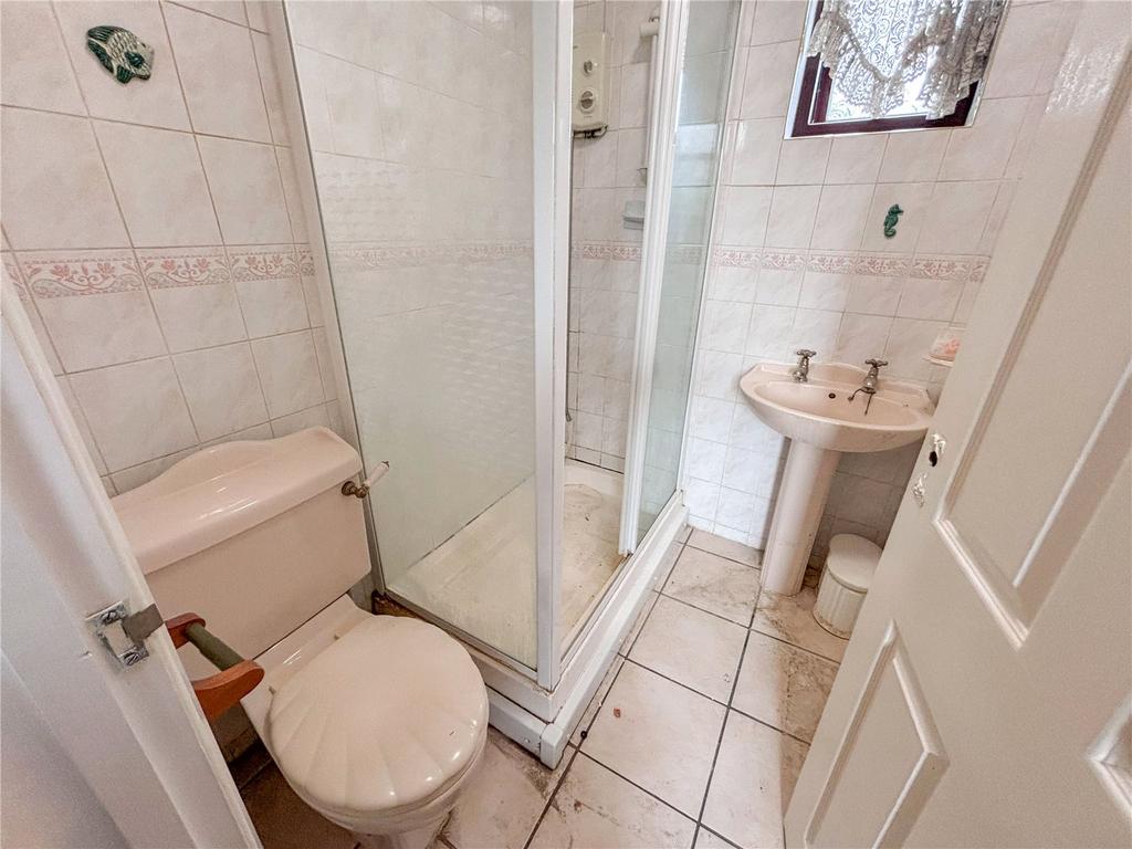En-Suite Shower Room