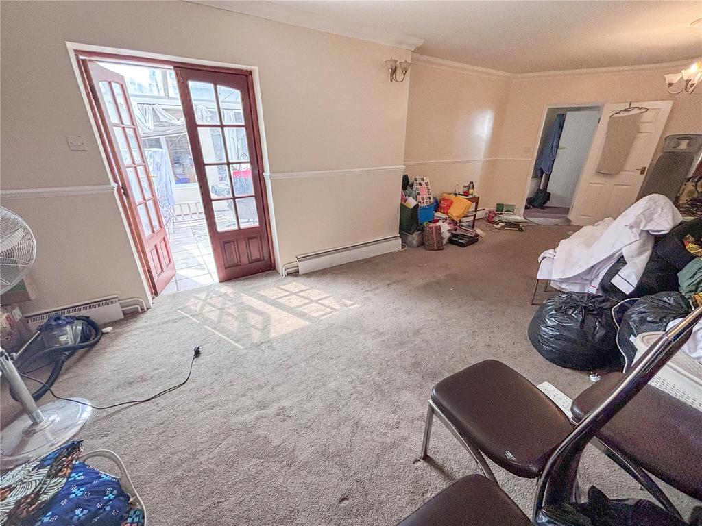 Living/Dining Room