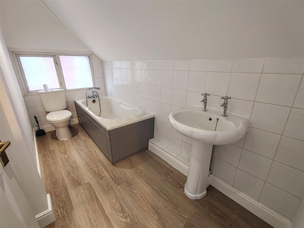 House - En-Suite