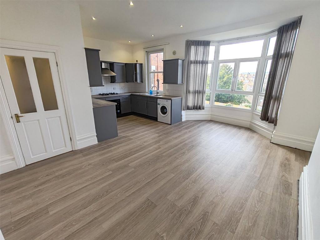 House - Dining Room