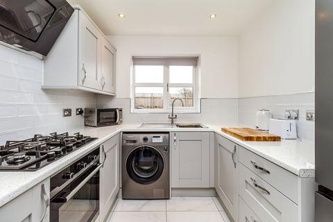 29 Birch Way, Pontefract, WF8 2FW