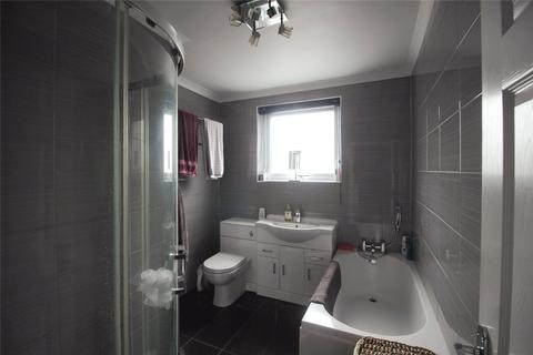 25 Bobbing Hill, Bobbing, Sittingbourne, ME9 8NY