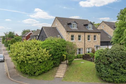 5 bedroom semi-detached house for sale, High Street, Cambridge CB25