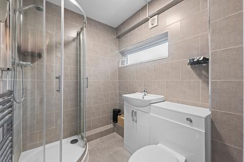 9 Anmer Close, Nottingham, NG2 1PA