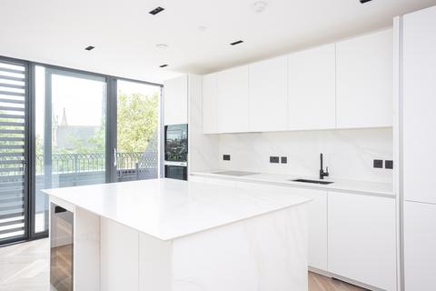 2 bedroom apartment to rent, Cluny Mews, Kensington SW5