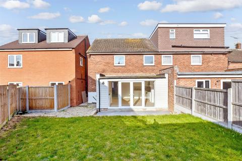 3 bedroom semi-detached house for sale, Cripsey Avenue, Ongar, Essex