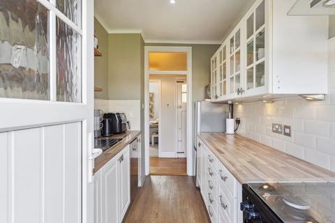 31 Grove Avenue, Sutton, SM1 2DA